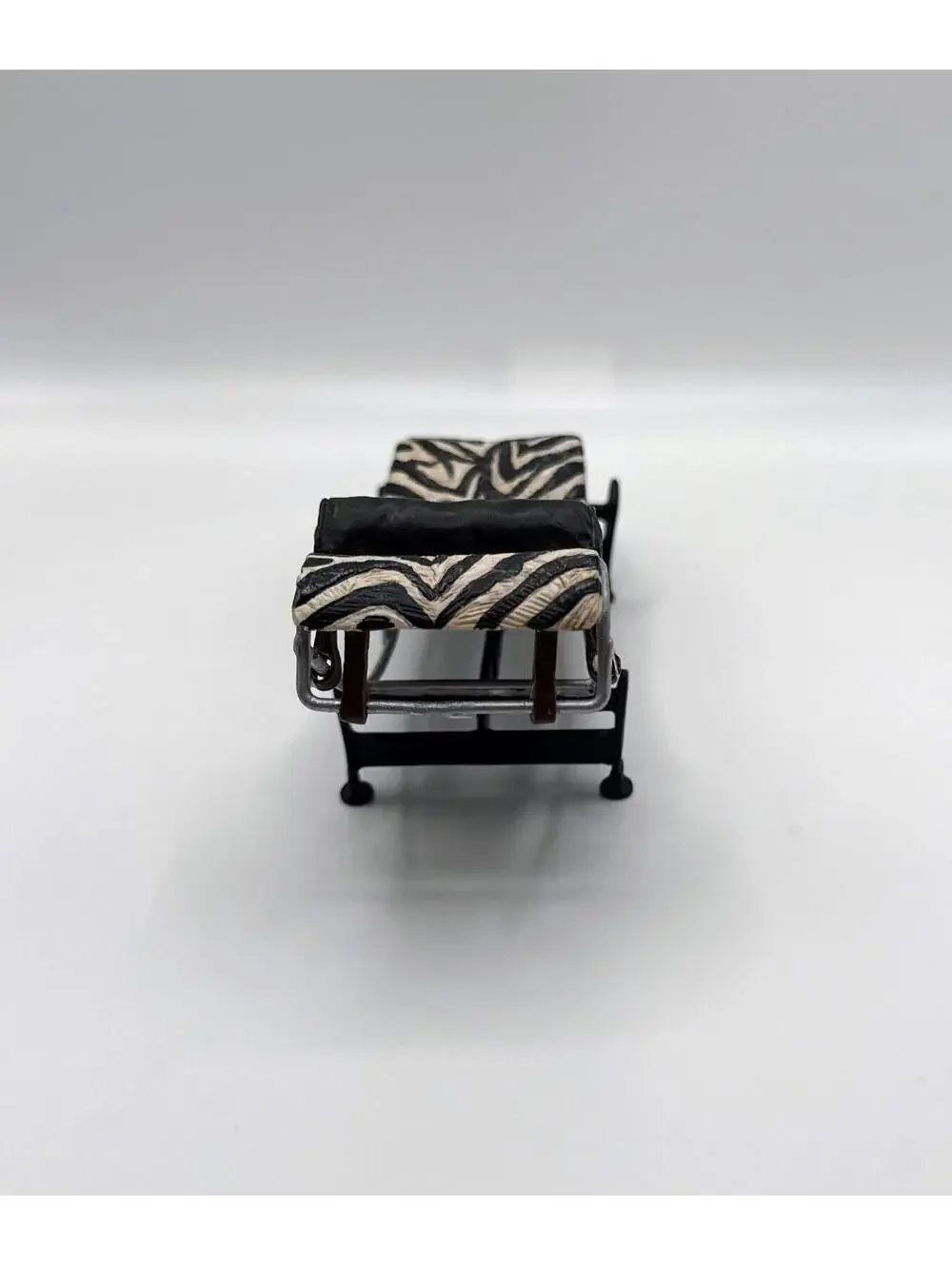 1:12 Raine Take a Seat Zebra Chaise Lounge Miniature Dollhouse Furniture